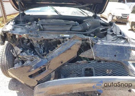 2018 Jeep Grand Cherokee Summit 4X2 z USA, uszkodzony, nr VIN 1C4RJEJG4JC304574